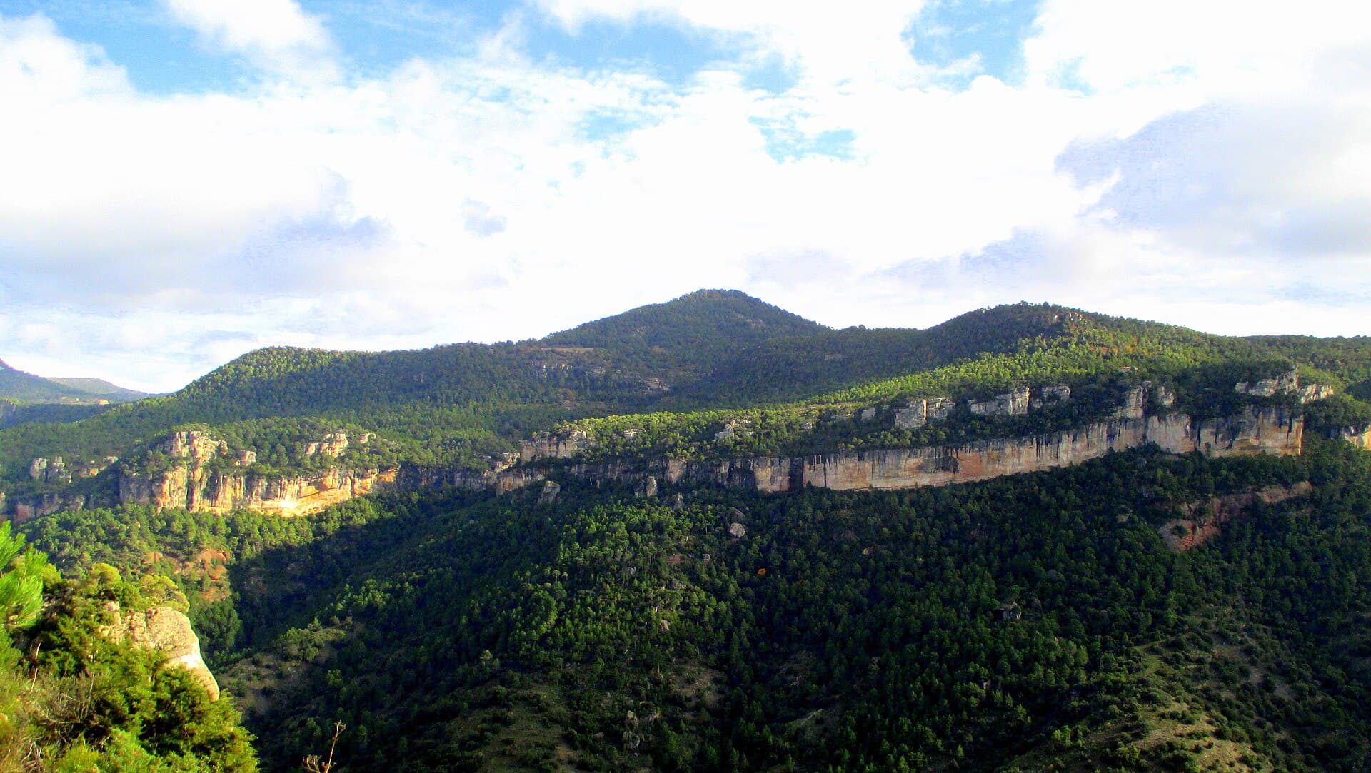 Siurana i el seu mirador sobre el pantà
